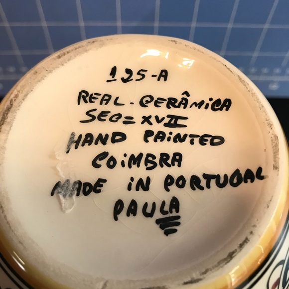 Coimbra Portugal Hand Made/Painted forest Sec XVII Pottery Pitcher signed Paula - Picture 6 of 8